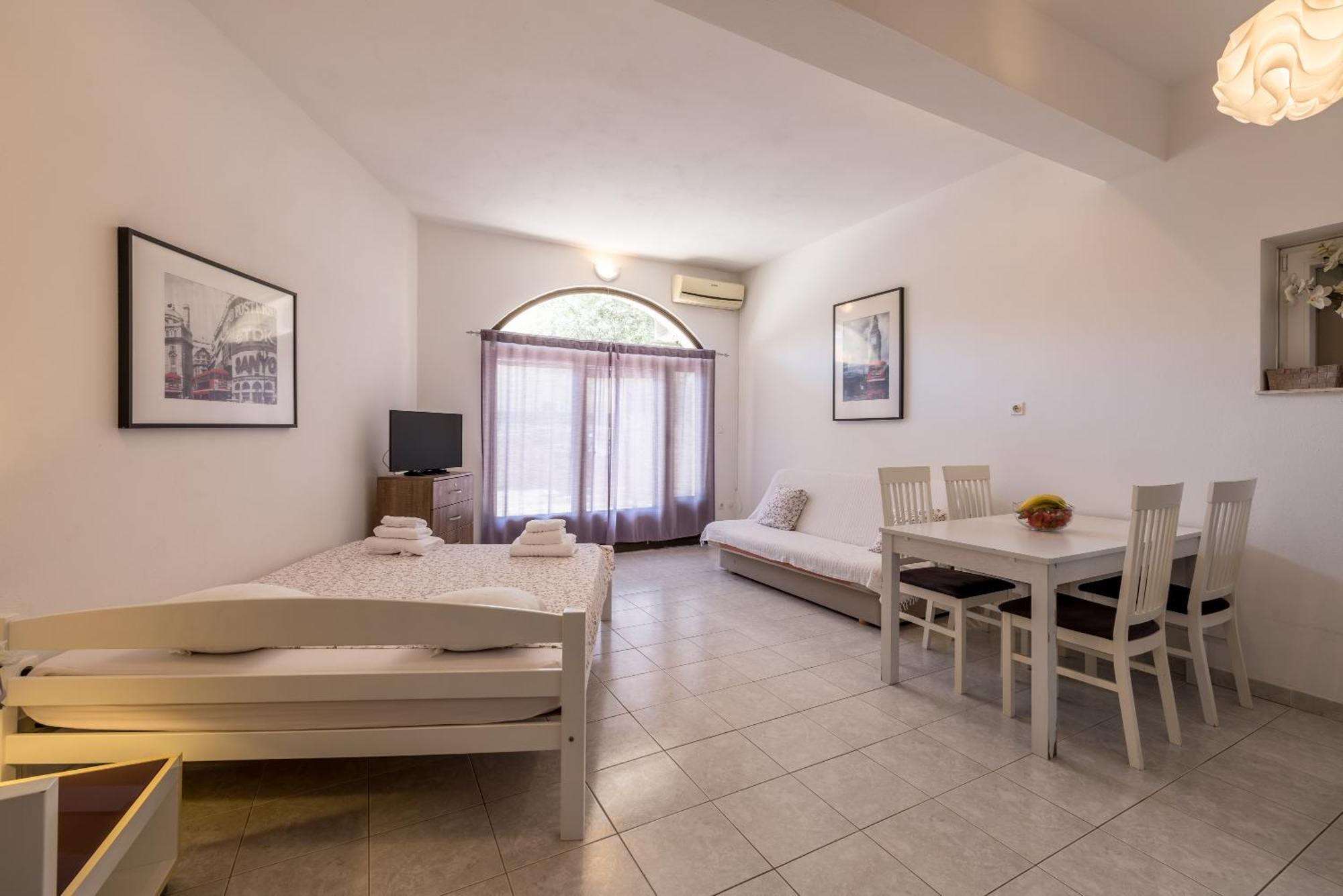 Holiday Home Krishto Trogir Exterior foto