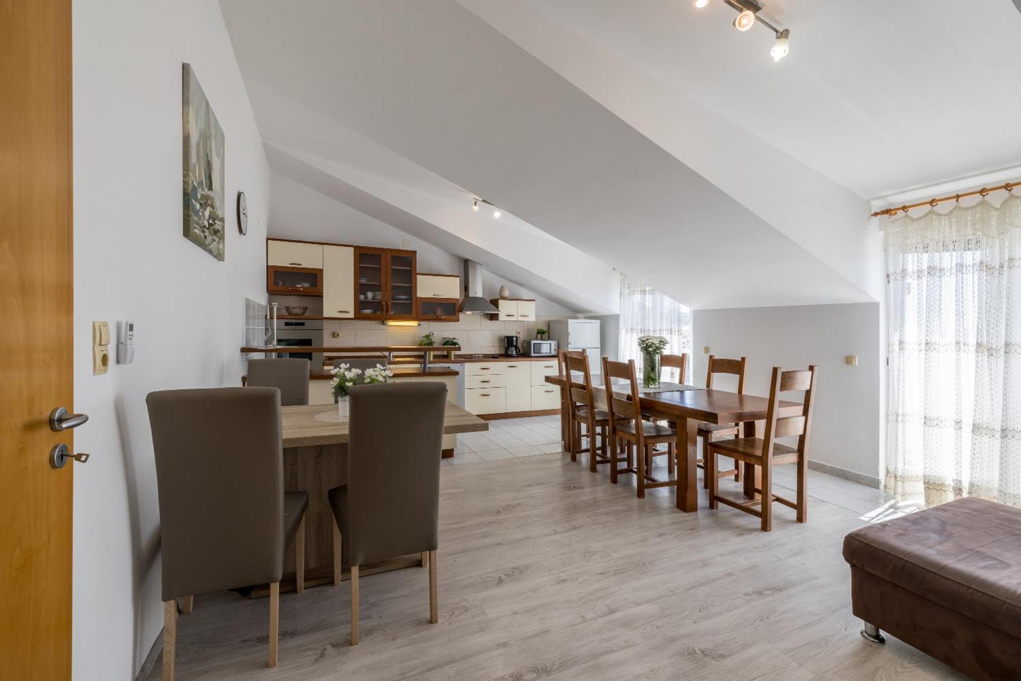 Holiday Home Krishto Trogir Exterior foto