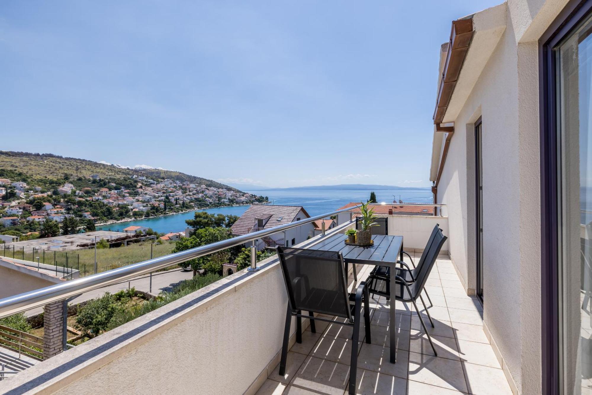 Holiday Home Krishto Trogir Exterior foto